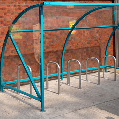 Action shot of green Dudley Shelter